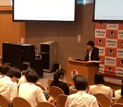 矢野恭平先生による講義の様子