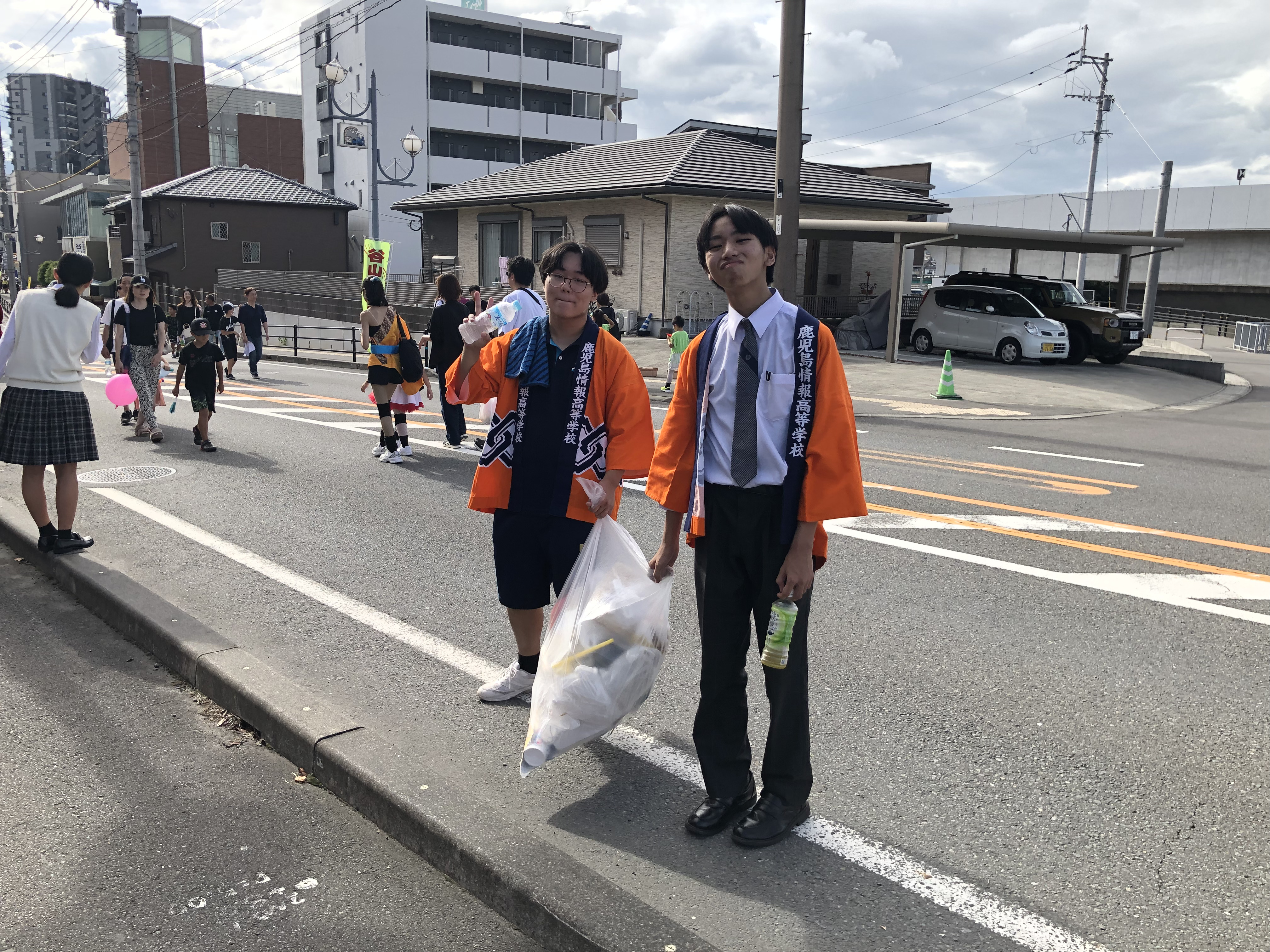 第45回谷山ふるさと祭ボランティア活動 ｜ 鹿児島情報高等学校